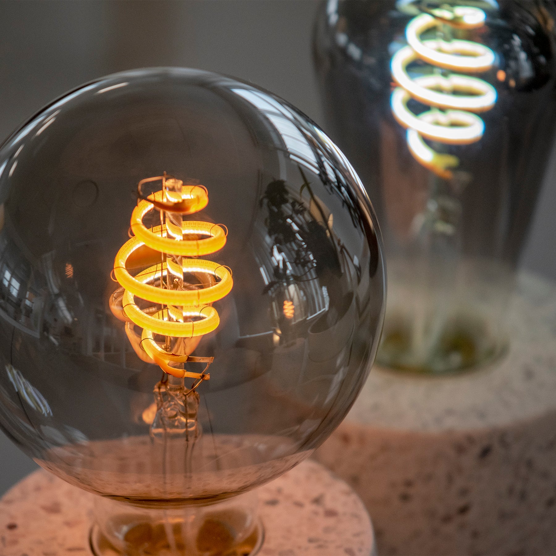 hombli-smart-filament-bulb-a60-amber-led-lampe-e27 image 7